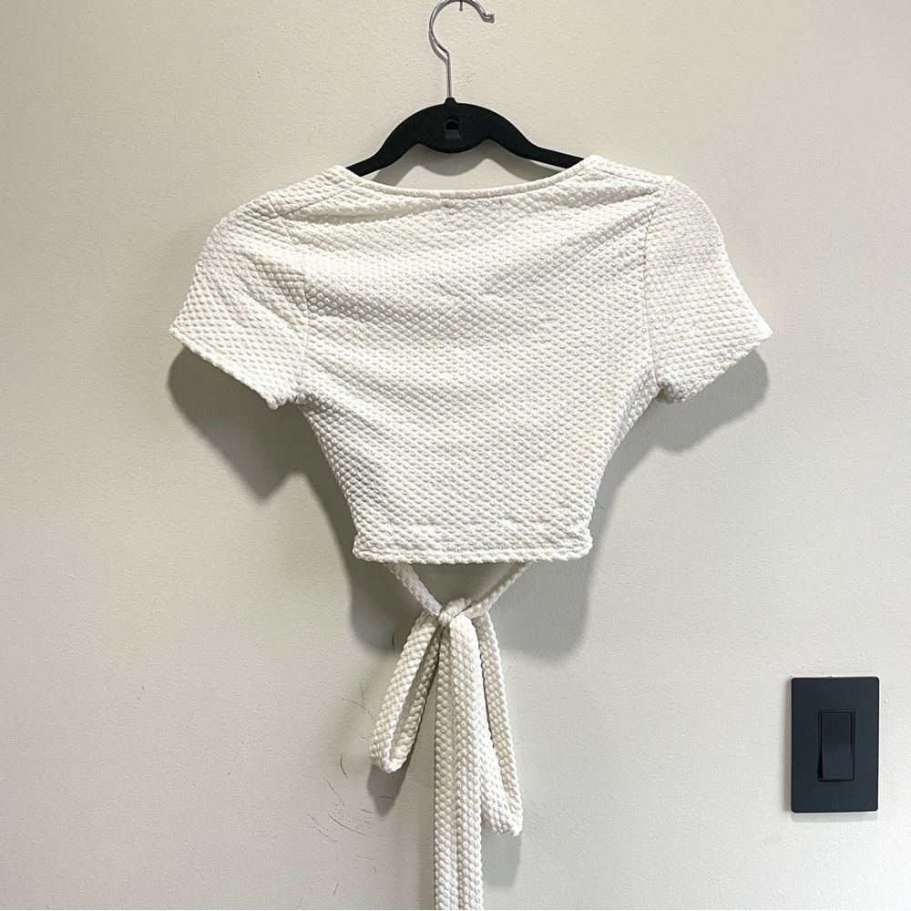 Urban Outfitters Tasha Twist-front Wrap Crop Top White XS - Picture 5 of 8